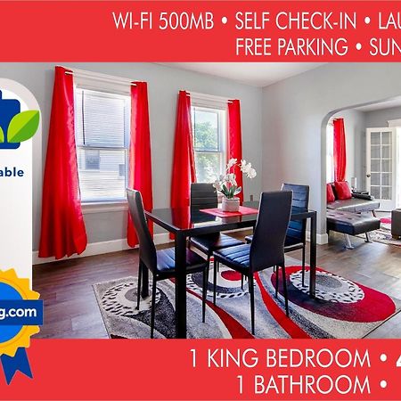 The Rubi Lounge - Spacious Brooklyn Centre Modern Escape Near Downtown With Parking, 300Mb Wifi & Self Check-In Cleveland Bagian luar foto